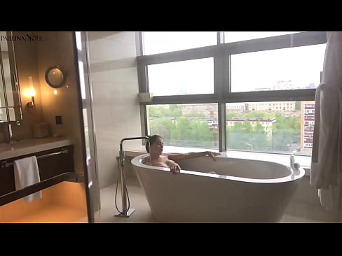 ❤️ Tremenda pupa che si masturba appassionatamente la figa in bagno ❤ Solo porno al it.pornhills-com.ru ☑