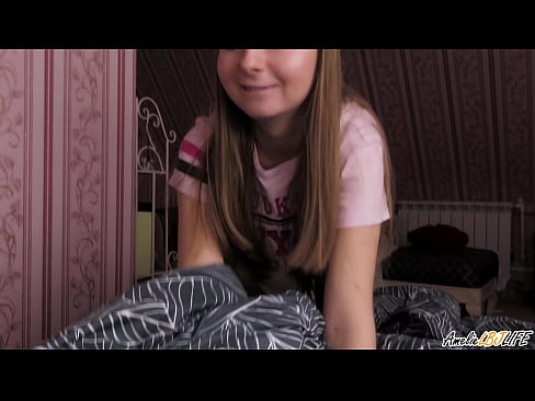 ❤️ La bionda succhia profondamente la sua migliore amica e si fa sborrare in bocca ❤ Solo porno al it.pornhills-com.ru ☑